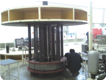 ZCN078-（300、500、800、1000）噸 定子鐵芯下拉式套缸油壓機成套設備
